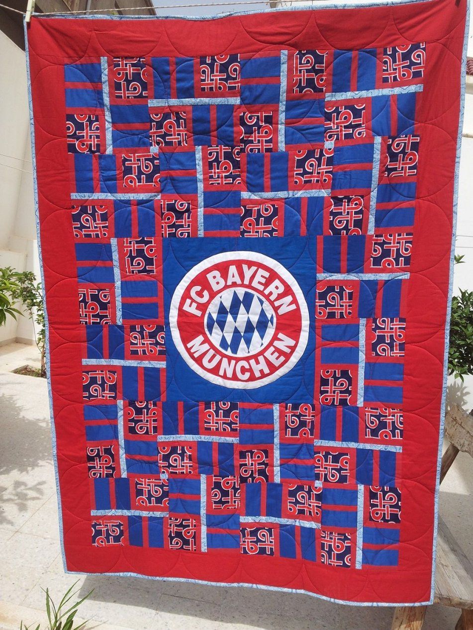 Fc Bayern Decke Für Meinen Sohn  Eigene Werke  Pinterest  Für von Fc Bayern Stoff Zum Nähen Bild