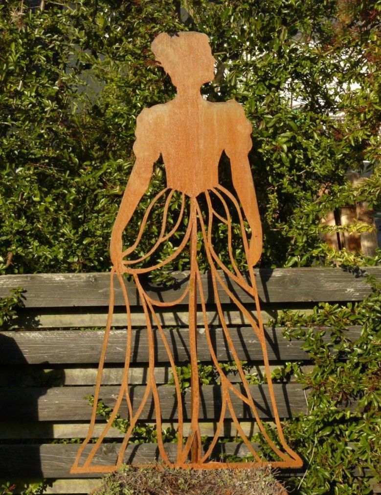 Gartenstecker Rankgerüst Kletterhilfe Edelrost Rost Metall Frau von Skulpturen Aus Metall Für Den Garten Bild