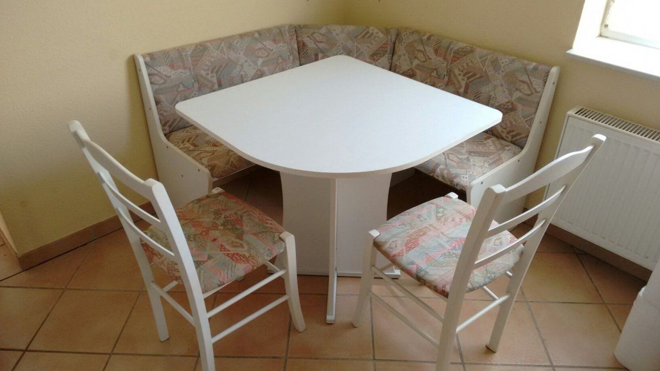Gebraucht Hübsche Kleine Eckbank Mit Tisch In 31737 Rinteln Um von Kleine Eckbank Mit Tisch Photo