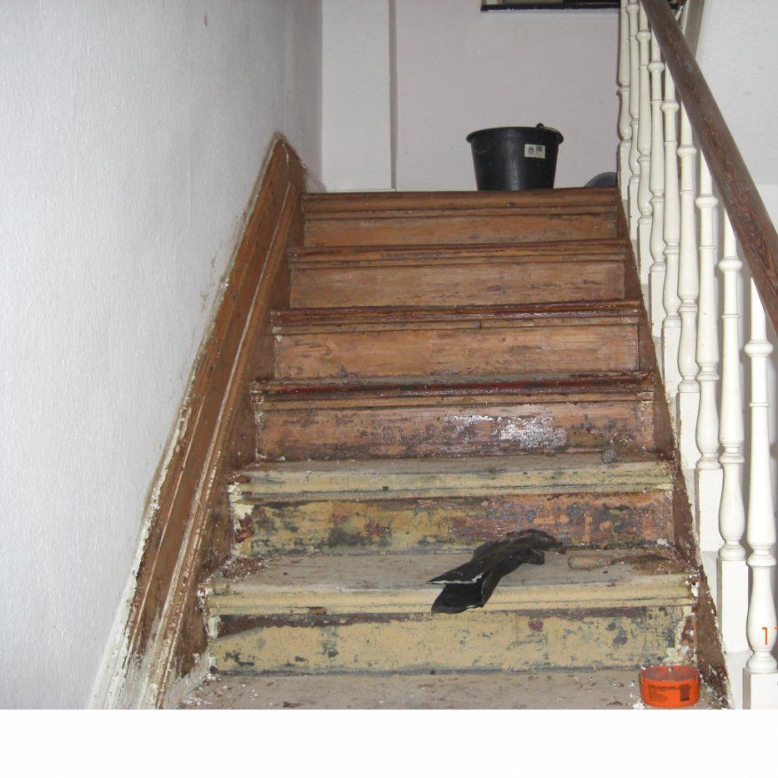 Holztreppe Streichen Welche Farbe Ebenbild Das Sieht Erstaunlich von Treppe Streichen Welche Farbe Bild
