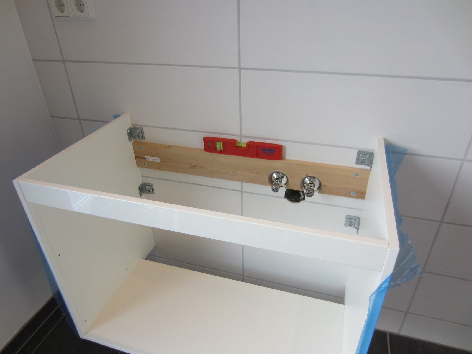 Ikea Hack – Storjorm 20 – Hus 23 von Godmorgon Waschbeckenschrank Mit Anderen Waschbecken Photo