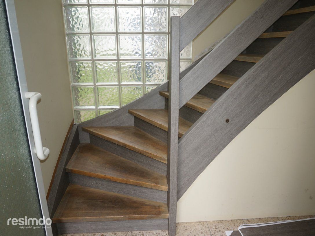 Treppenrenovierung Mit Klebefolie  Resimdo von Treppe Streichen Welche Farbe Bild