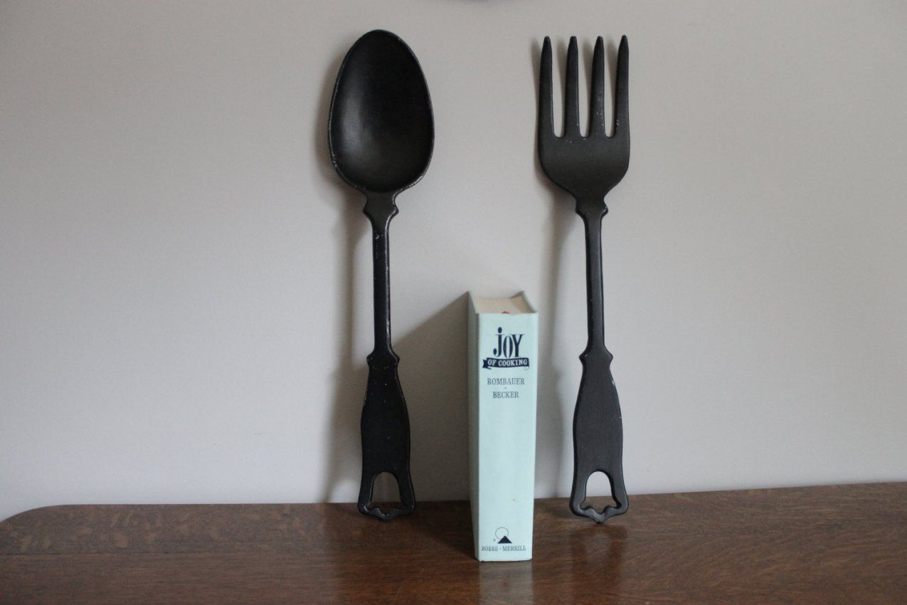 Big Spoon And Beautiful Oversized Spoon And Fork Wall Decor von Large Fork And Spoon Photo