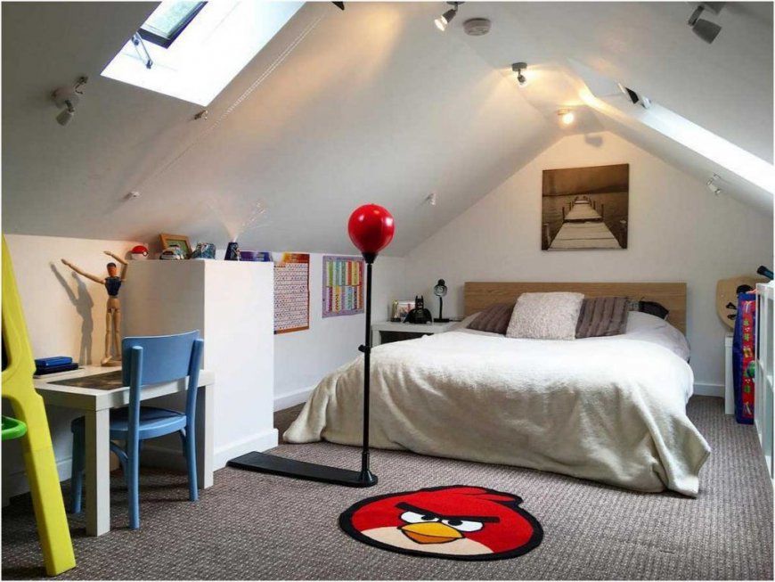 Bild Schlafzimmer Dachschräge Dekorieren Idee  Lapazca von Schlafzimmer Dachschräge Farblich Gestalten Bild