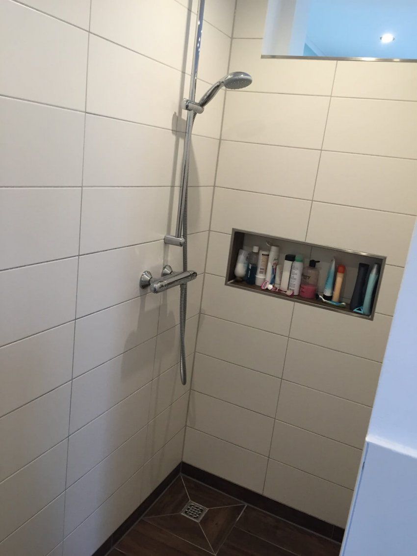Duschablage  Unser Ablagefach In Der Gemauerten Dusche von Ablage In Dusche Einbauen Photo