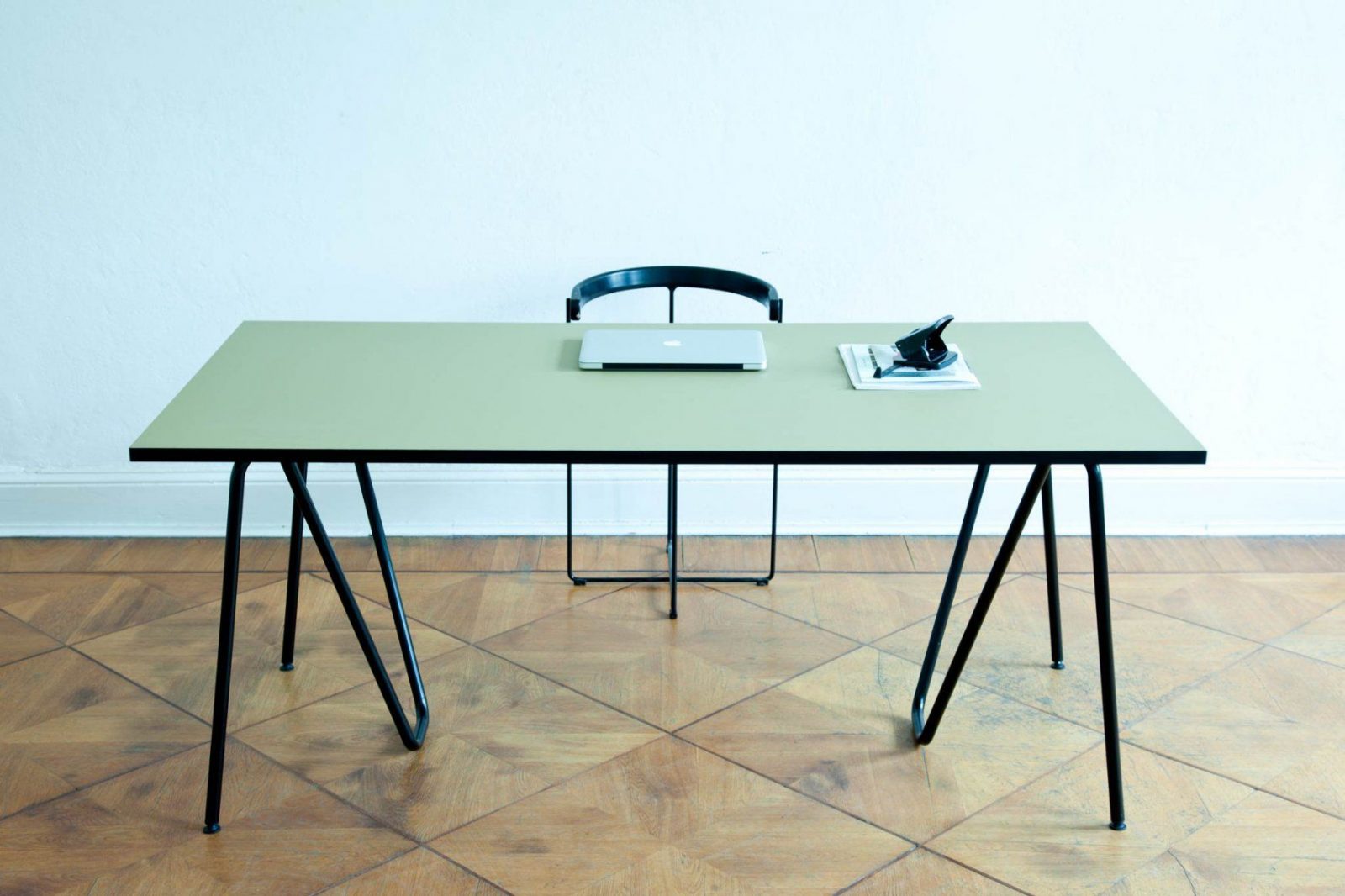 L&amp;z  Sinusid Tisch Linoleum von Tischplatte Nach Maß Kunststoff Photo