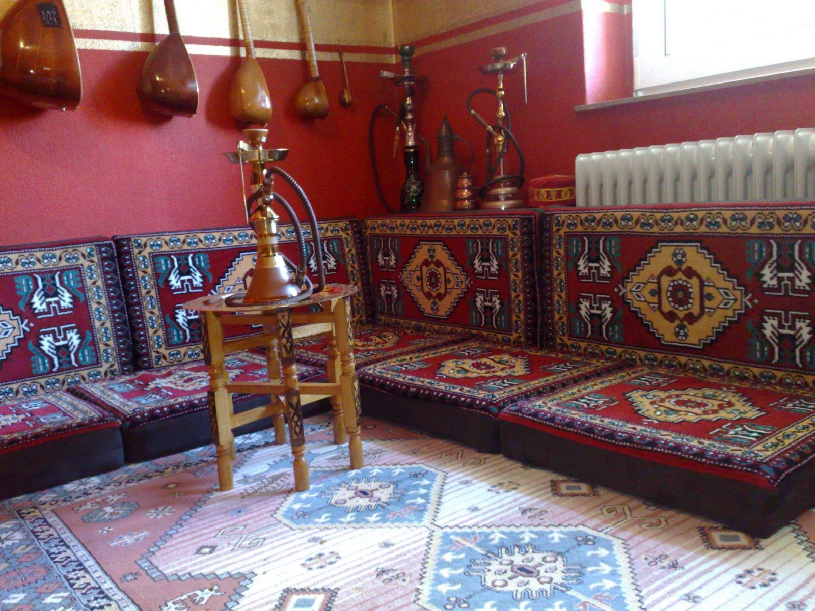 Orientalische Sitzecke Im Eigenen Heim  Hiiilfe  Shisha Forum von Orientalische Sitzecke Selber Bauen Bild
