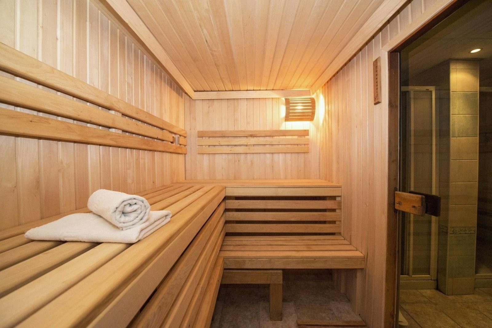 Sauna Im Keller Anzeige Abluft Einbauen Selber Bauen von Sauna Im Keller Selber Bauen Bild