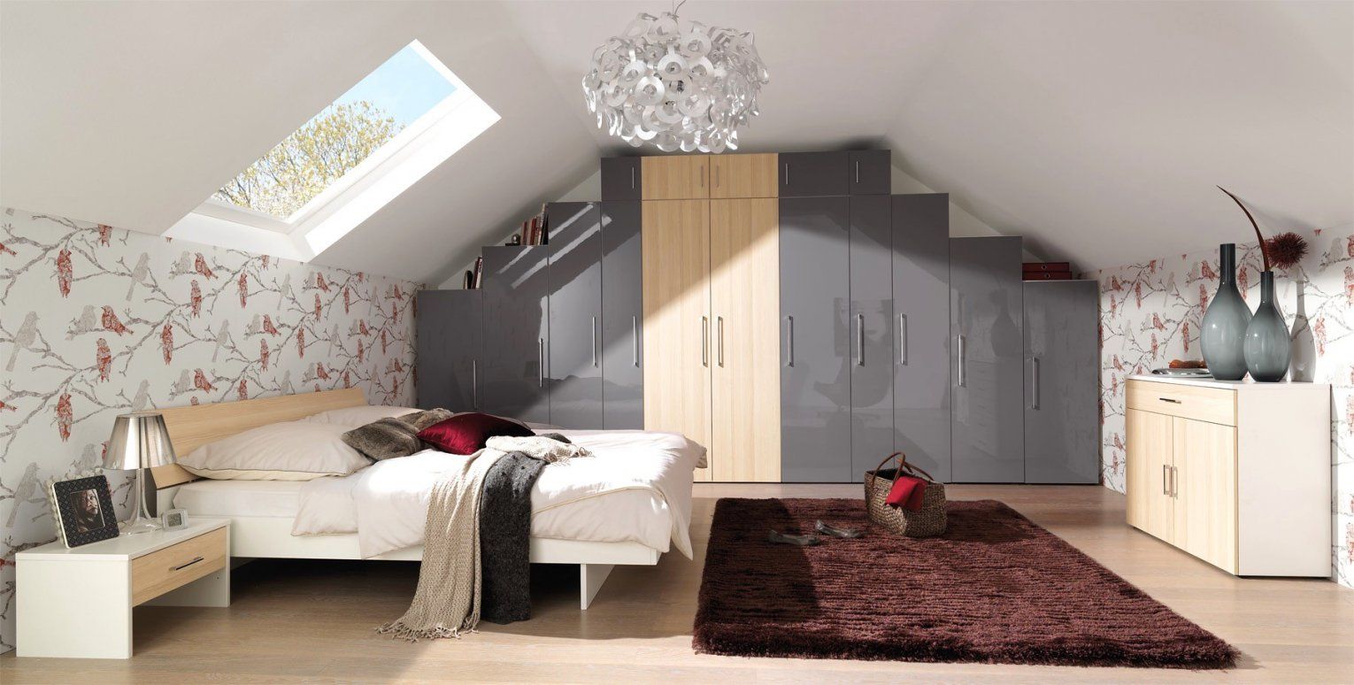 Schlafzimmer Gemütlich Schlafzimmer Ideen Dachschräge Ideen von Zimmer Mit Dachschrägen Tapezieren Bild