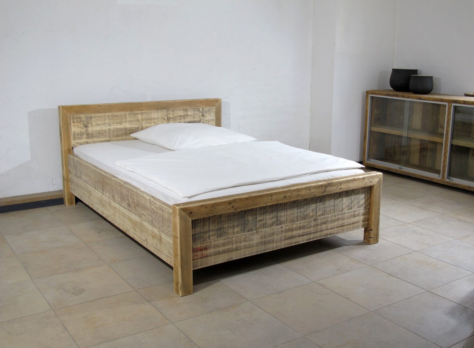 Schöne Bett Bauen Aus Paletten Doppelbett Selber Bauen Elegant von Bett Aus Paletten 180X200 Photo