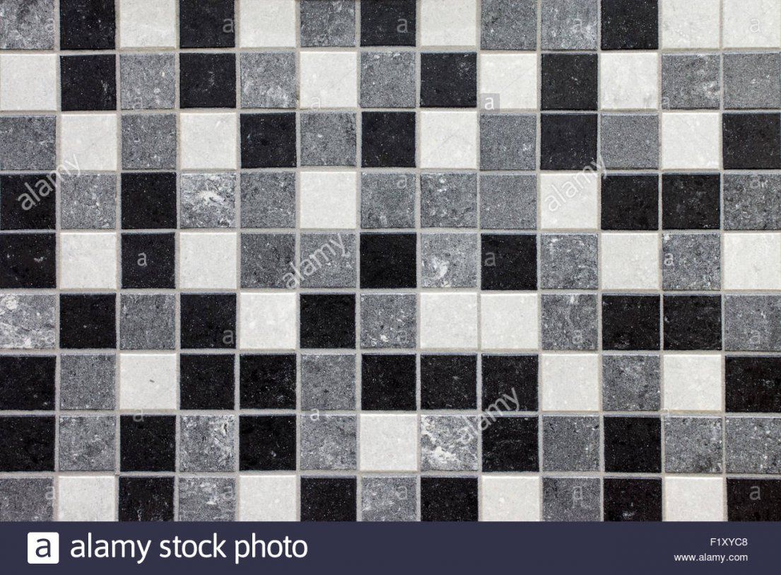 Schwarz Weiß Und Grau Mosaikfliesen In Einem Badezimmer Stockfoto von Mosaik Fliesen Schwarz Weiß Grau Photo
