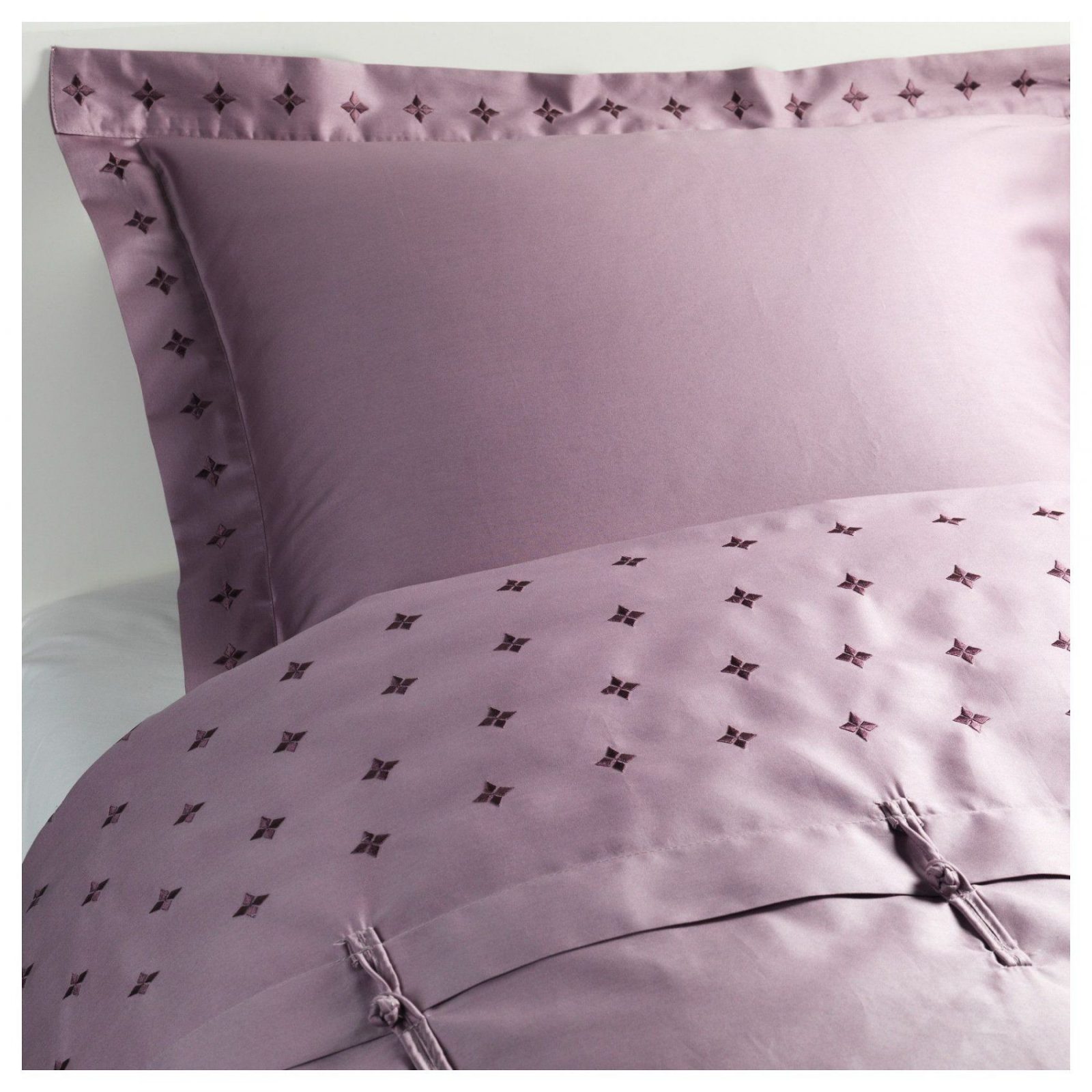 Vinranka Duvet Cover And Pillowsham(S)  Fullqueen (Doublequeen von Lila Bettwäsche Ikea Photo