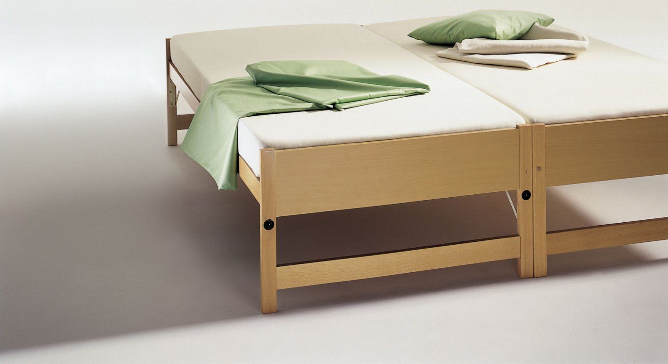 Zwei Betten Gleicher Größe  Unser Ausziehbett On Top von Bett Ausziehbar Zum Doppelbett Photo